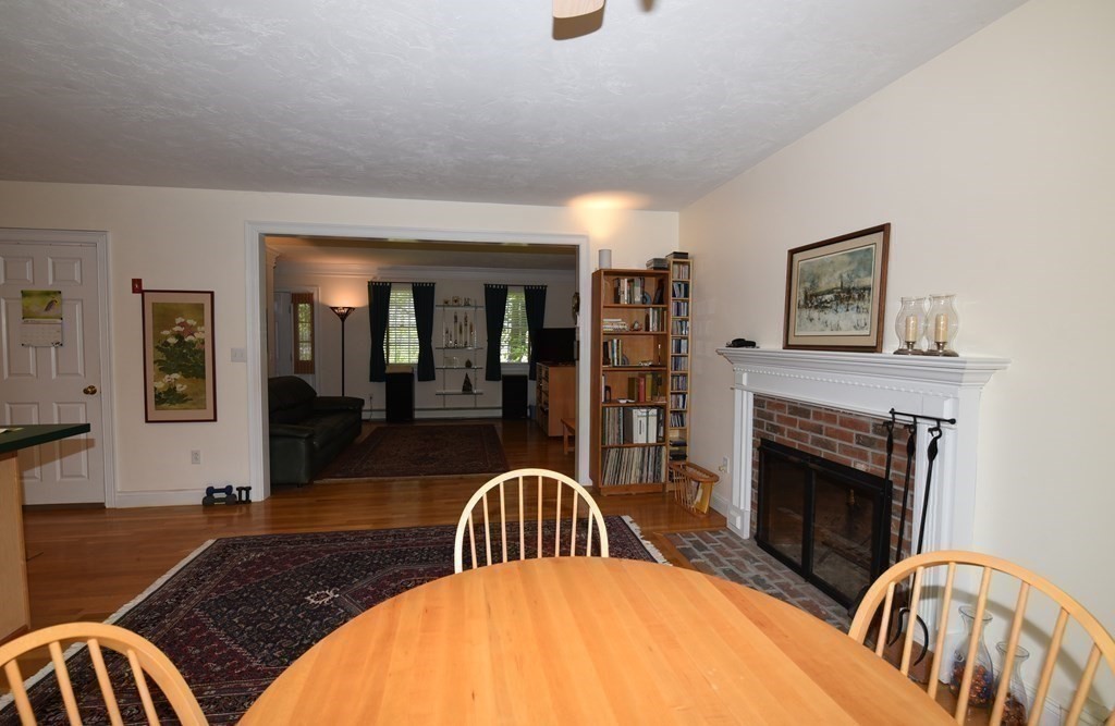 261 Gannett Road Scituate, MA 02066 - Photo 10 of 42 Gallery Image 10