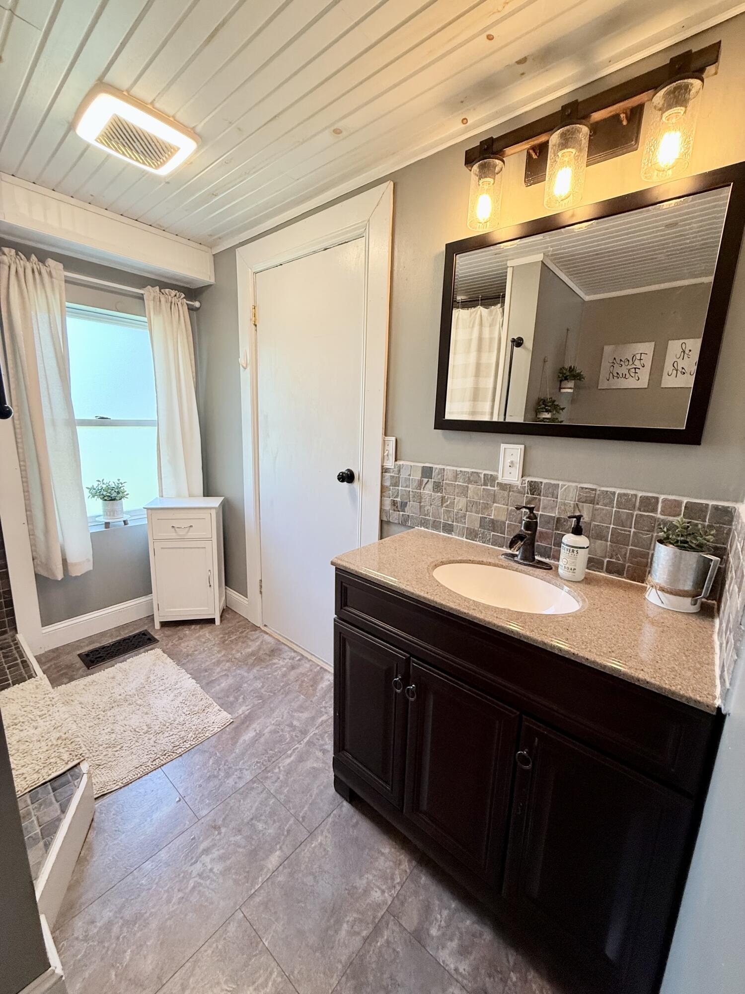 1129 Ridge Road Chazy, NY 12921 - Photo 10 of 23 Gallery Image 10
