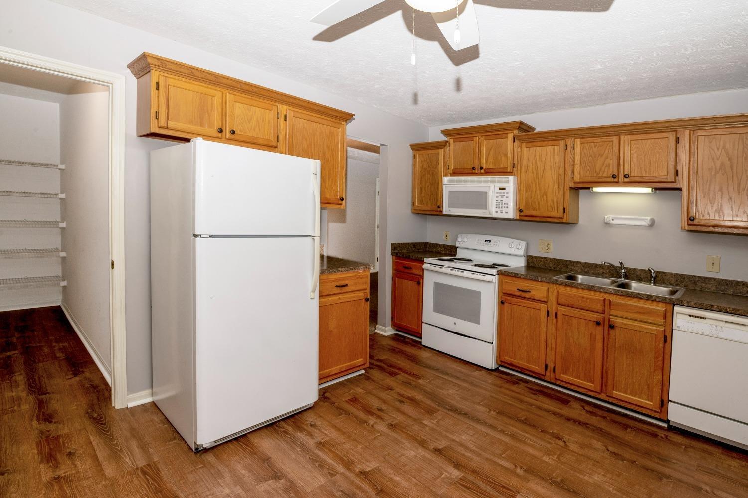 3308 North Bend Road, Unit 14 Cincinnati, OH 45247 - Photo 14 of 32
