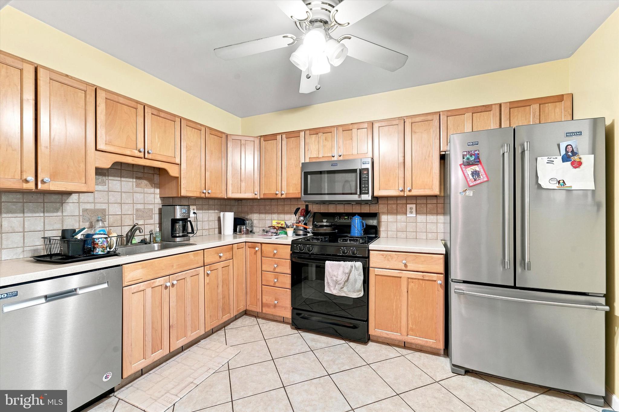3115 Byberry Road Philadelphia, PA 19154 - Photo 4 of 25 Gallery Image 4