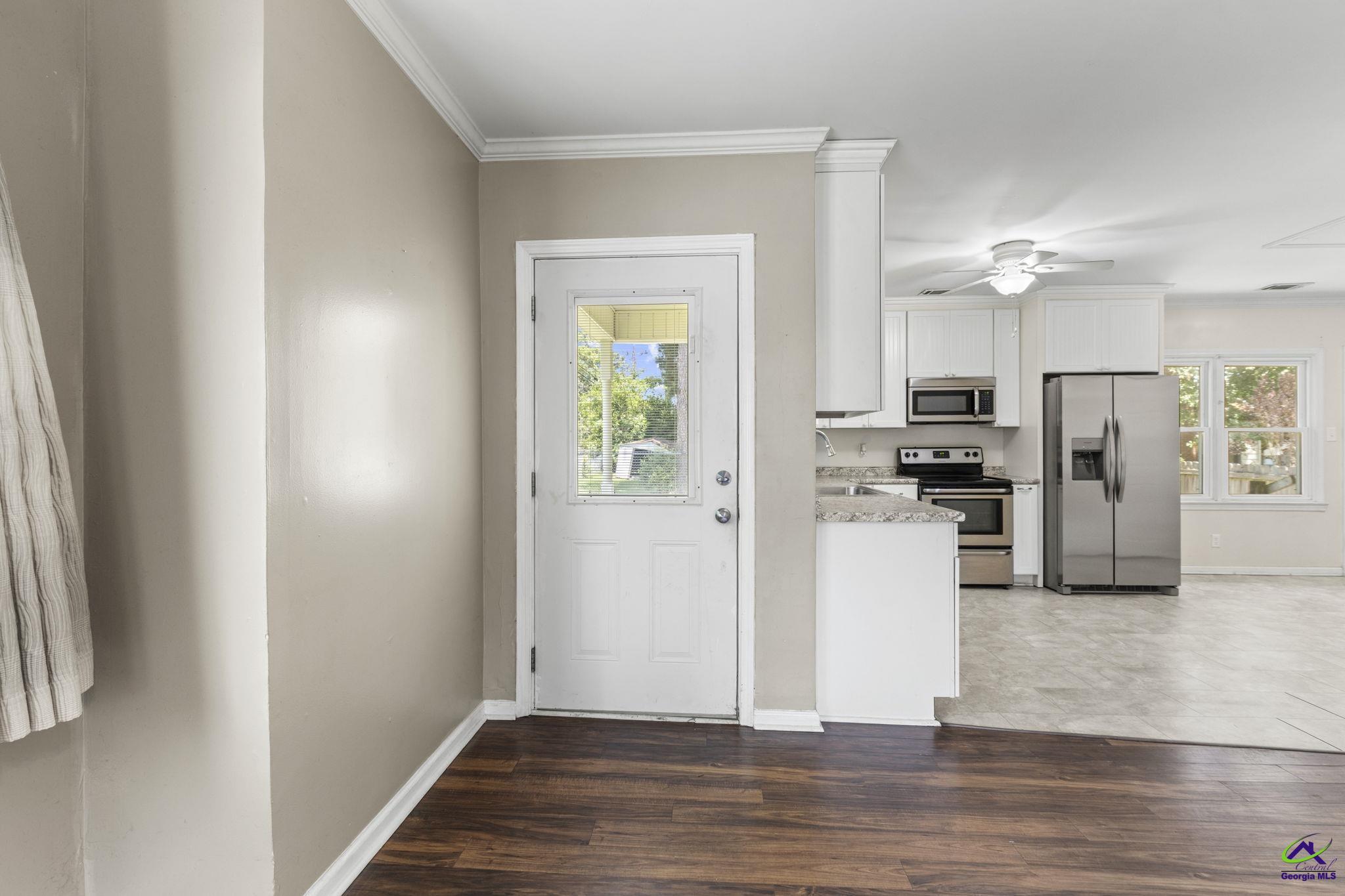 130 South Pleasant Hill Road Warner Robins, GA 31088 - Photo 8 of 26