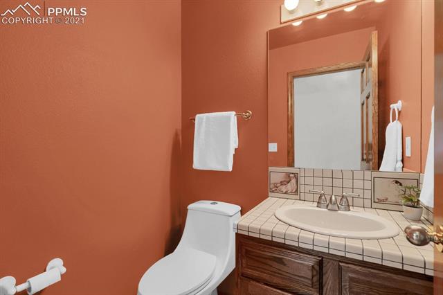 82 Ryolite Road Florissant, CO 80816 - Photo 30 of 43