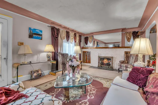 $255,999 | 18944 Santa Barbara Drive, Detroit, MI 48221