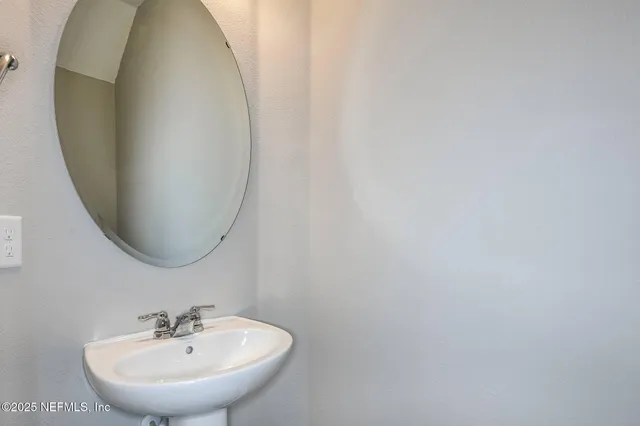 $2,355 | 10654 Towns Way, Unit SANIBEL, Jacksonville, FL 32258