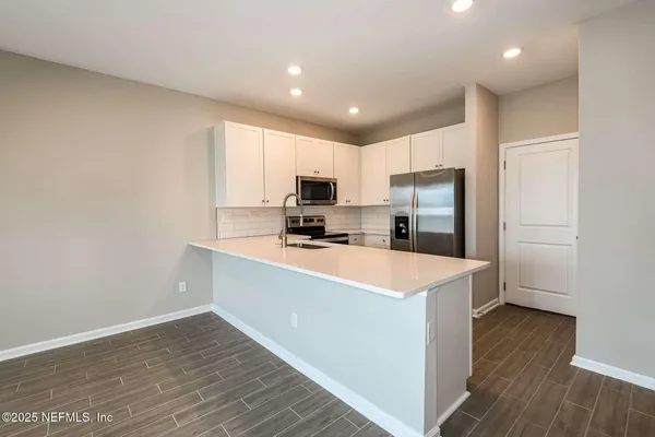 $2,456 | 10654 Towns Way, Unit SANIBEL, Jacksonville, FL 32258