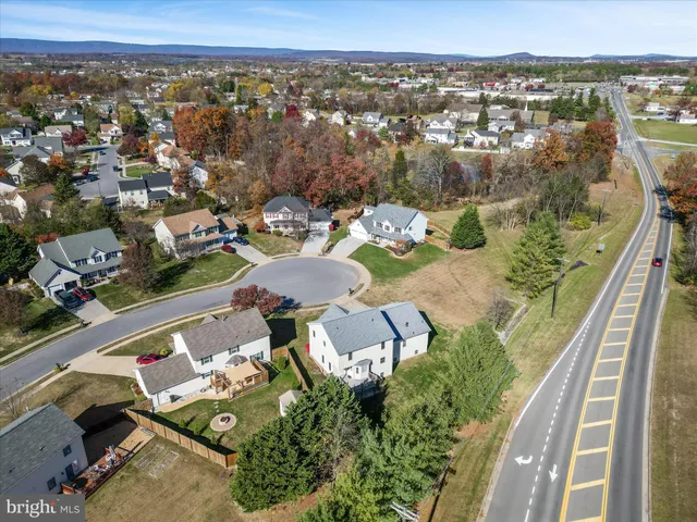 $596,000 | 106 Plum Court, Stephens City, VA 22655