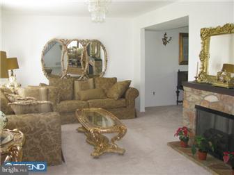 1519 Bridgeboro Road Beverly, NJ 08010 - Photo 2 of 11