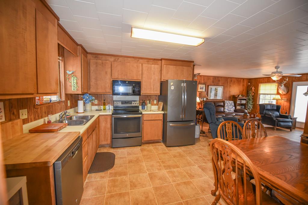 112 Cold Bottom Troy, SC 29848 - Photo 8 of 28