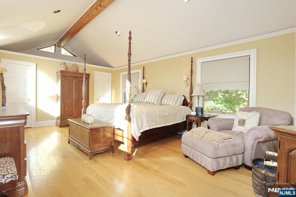 20 Spring Valley Road Montvale, NJ 07645 - Photo 17 of 33