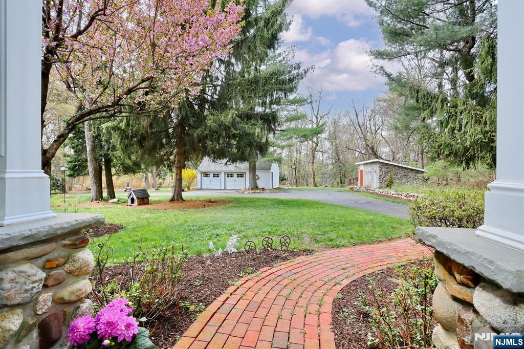 20 Spring Valley Road Montvale, NJ 07645 - Photo 33 of 33