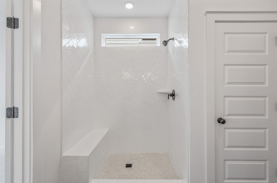 826 Sugarbush Ln Spring Hill Spring Hill, TN 37174 - Photo 11 of 18 a bathroom with a shower