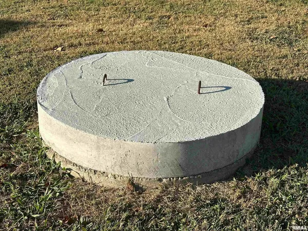 $178,000 | 14930 County Road 1600 East, Teutopolis, IL 62467