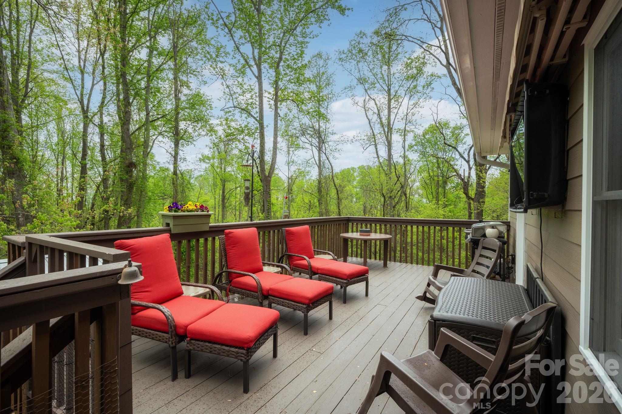 69 Heslar Way Marshall, NC 28753 - Photo 14 of 39