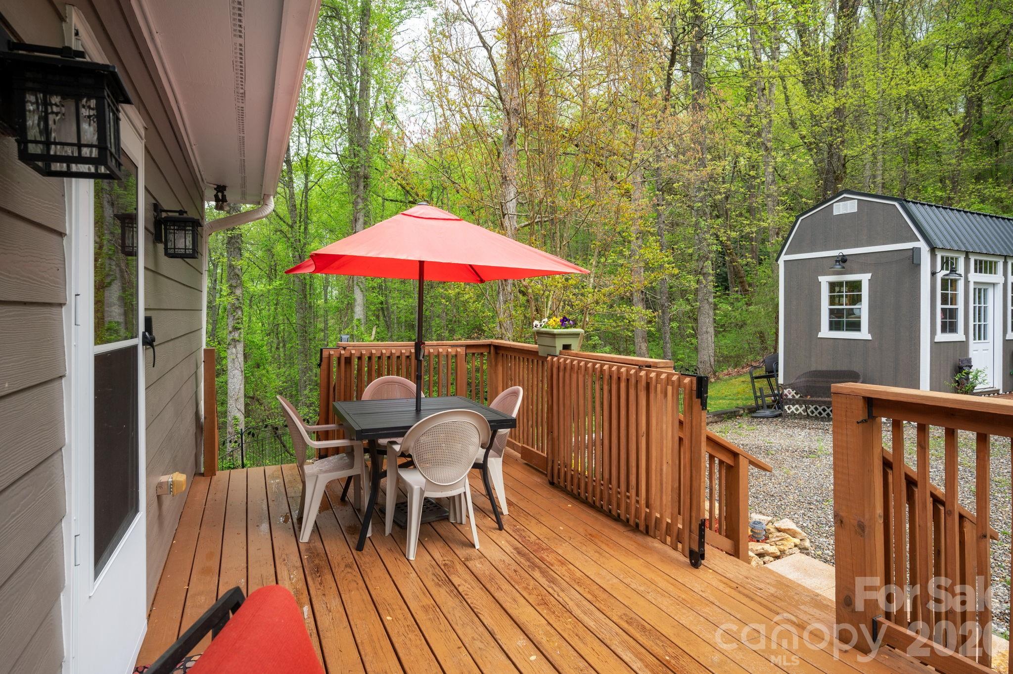 69 Heslar Way Marshall, NC 28753 - Photo 6 of 39