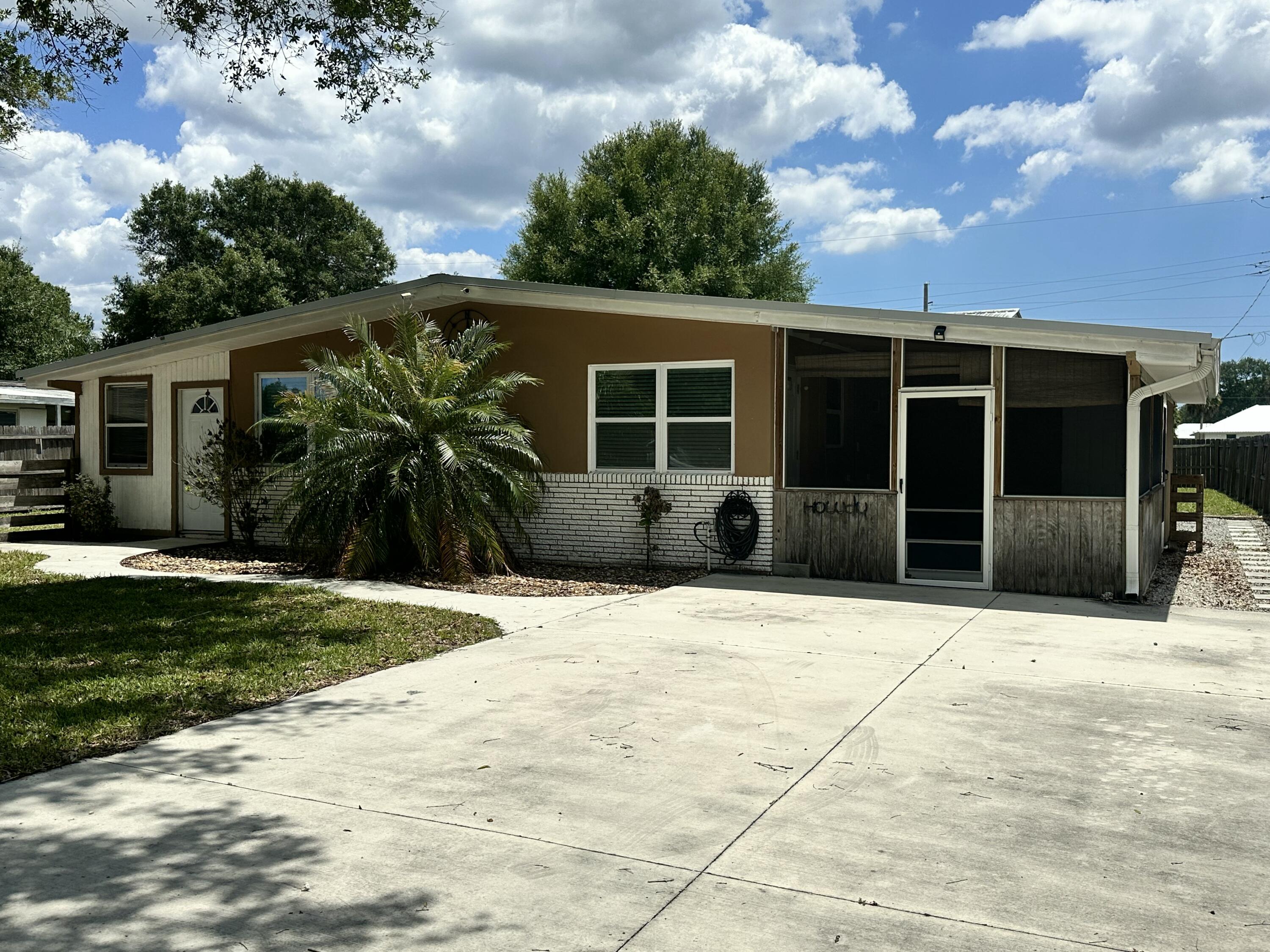 1005 Northwest 5th Street Okeechobee, FL 34972 - Photo 1 of 19 IMG_8403 2