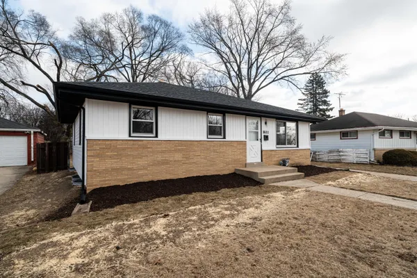 $289,900 | 8600 West Crossfield Avenue, Milwaukee, WI 53225