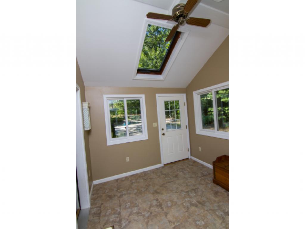 36 Shannon Road Hampstead, NH 03841 - Photo 2 of 26