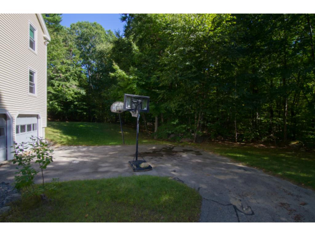 36 Shannon Road Hampstead, NH 03841 - Photo 23 of 26