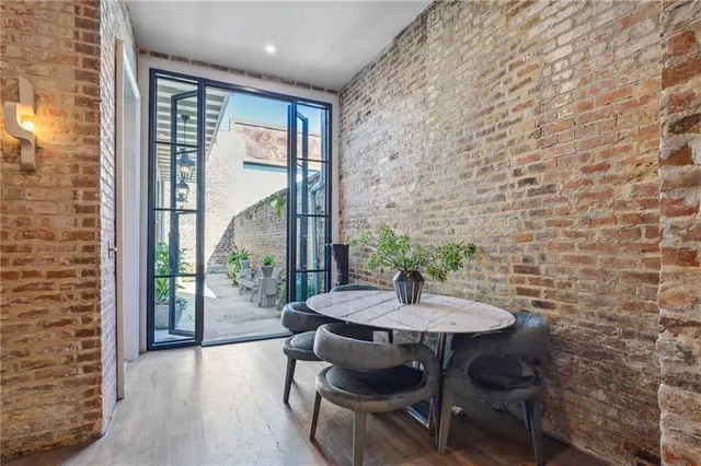 $4,600 | 1132 Tchoupitoulas Street, New Orleans, LA 70130