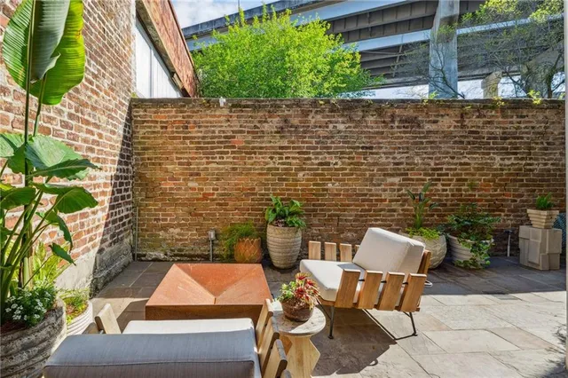 $4,600 | 1132 Tchoupitoulas Street, New Orleans, LA 70130