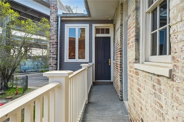$4,600 | 1132 Tchoupitoulas Street, New Orleans, LA 70130