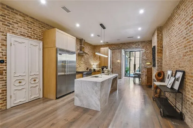 $4,600 | 1132 Tchoupitoulas Street, New Orleans, LA 70130