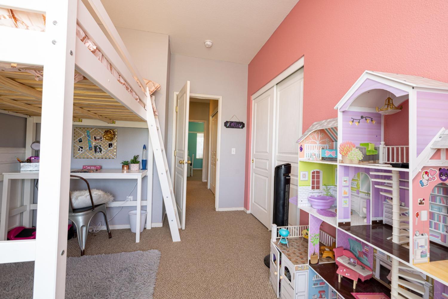 2139 West Rio Hondo Way Hanford, CA 93230 - Photo 15 of 20 Gallery Image 15