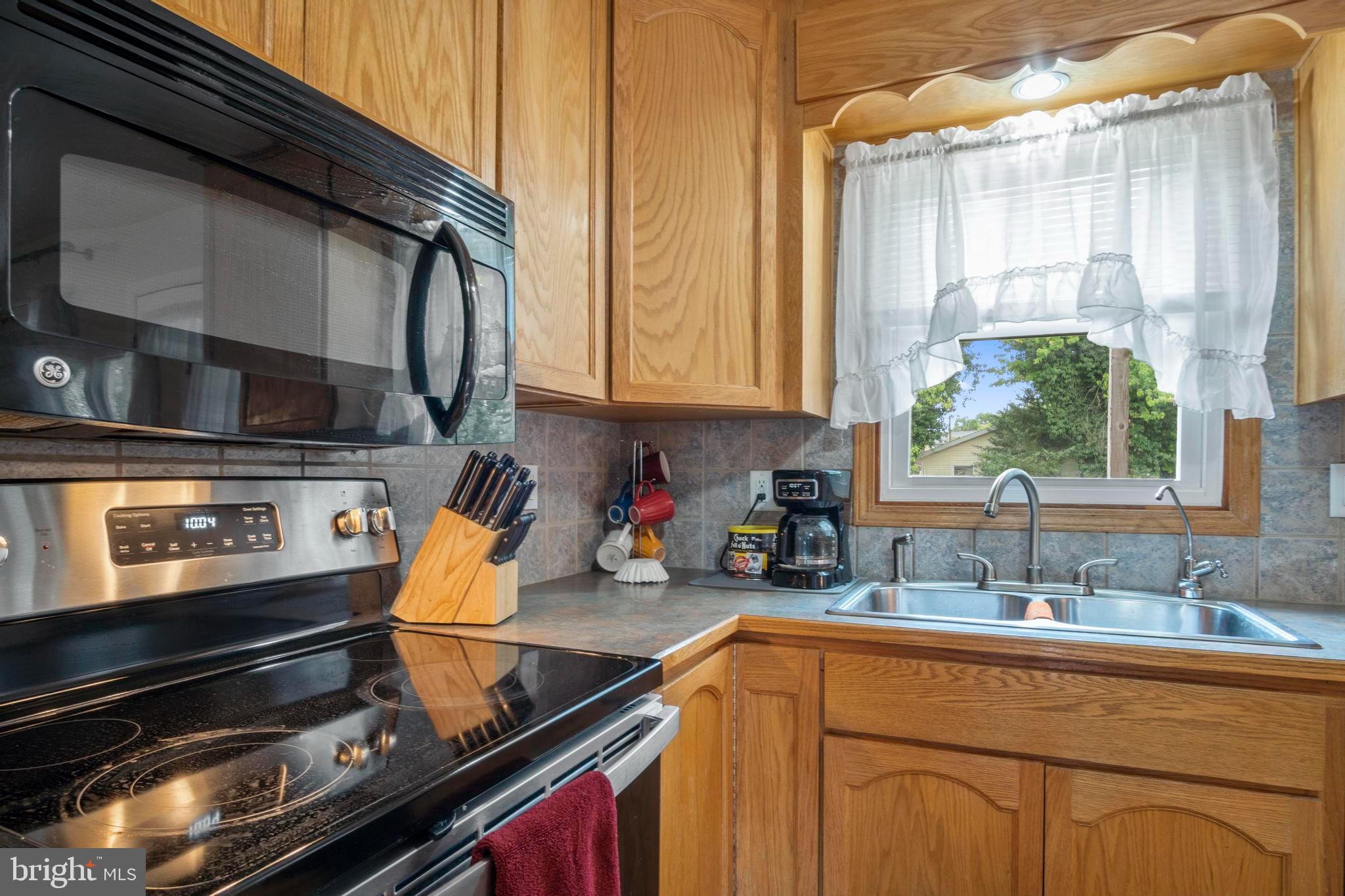 2670 Spring Road Carlisle, PA 17013 - Photo 9 of 35 Gallery Image 9