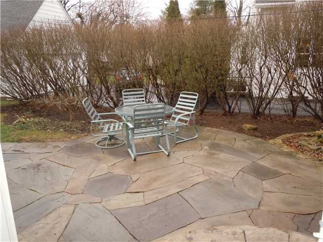 2656 York Road Upper Arlington, OH 43221 - Photo 18 of 19