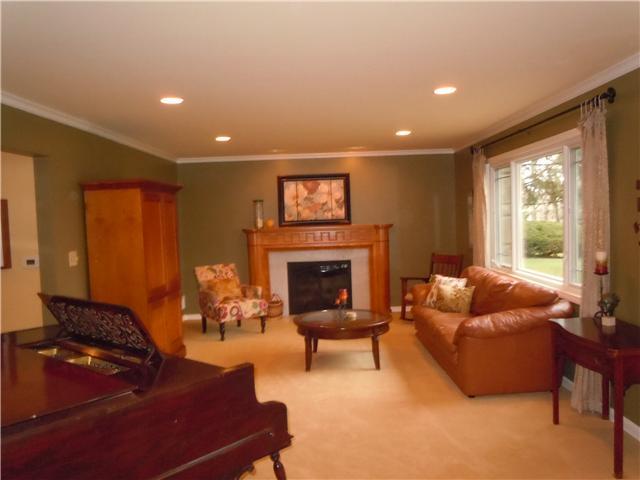2656 York Road Upper Arlington, OH 43221 - Photo 2 of 19