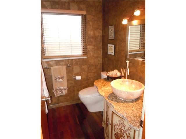 2656 York Road Upper Arlington, OH 43221 - Photo 4 of 19