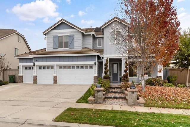 $1,212,000 | 8284 Bonito Circle, Elk Grove, CA 95757