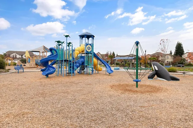 $1,212,000 | 8284 Bonito Circle, Elk Grove, CA 95757