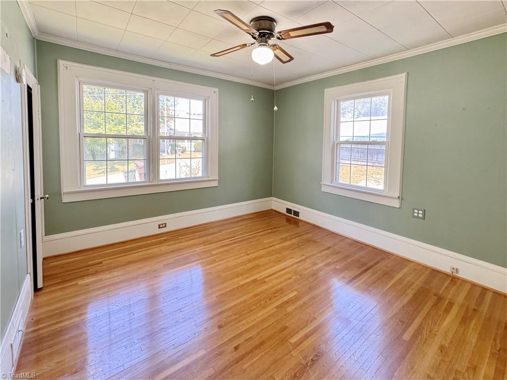 127 Young Street Elkin, NC 28621 - Photo 11 of 23