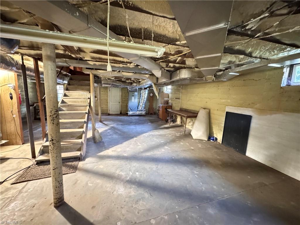 127 Young Street Elkin, NC 28621 - Photo 21 of 23