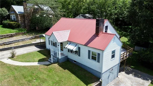 $249,000 | 127 Young Street, Elkin, NC 28621