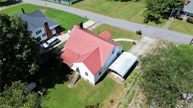 $249,000 | 127 Young Street, Elkin, NC 28621
