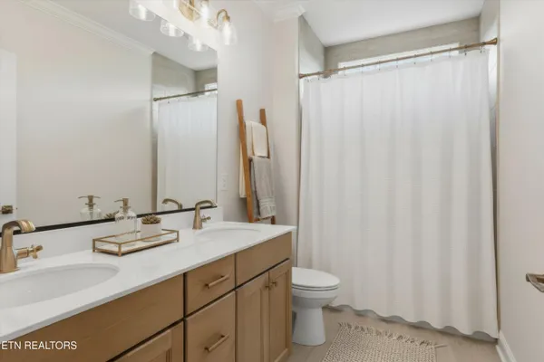 $799,900 | 914 Shasta Daisy Road, Farragut, TN 37934