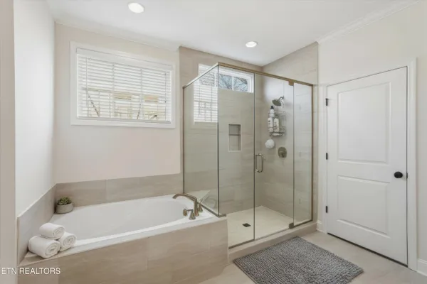 $799,900 | 914 Shasta Daisy Road, Farragut, TN 37934