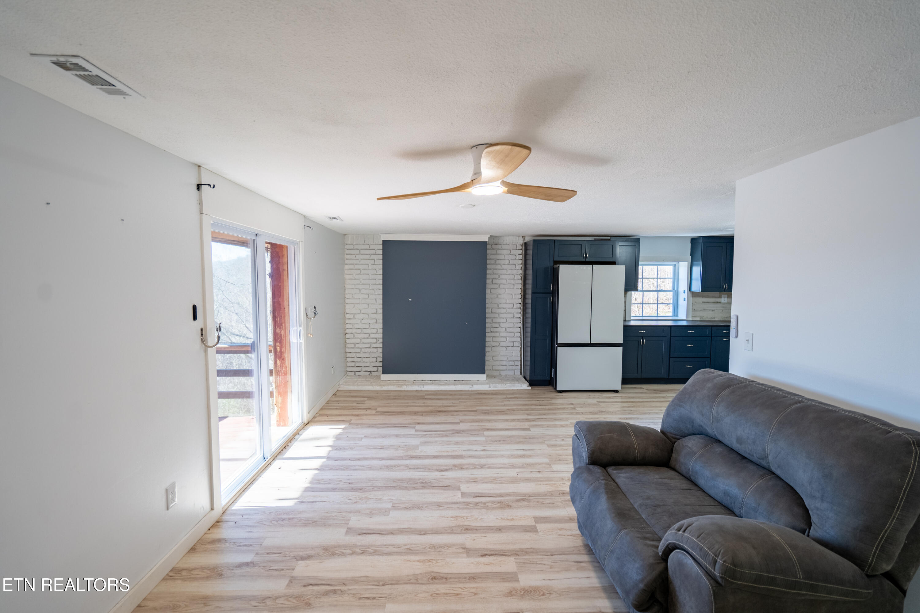 191 Hudson Lane Clinton, TN 37716 - Photo 18 of 60 191 Hudson Lane-12