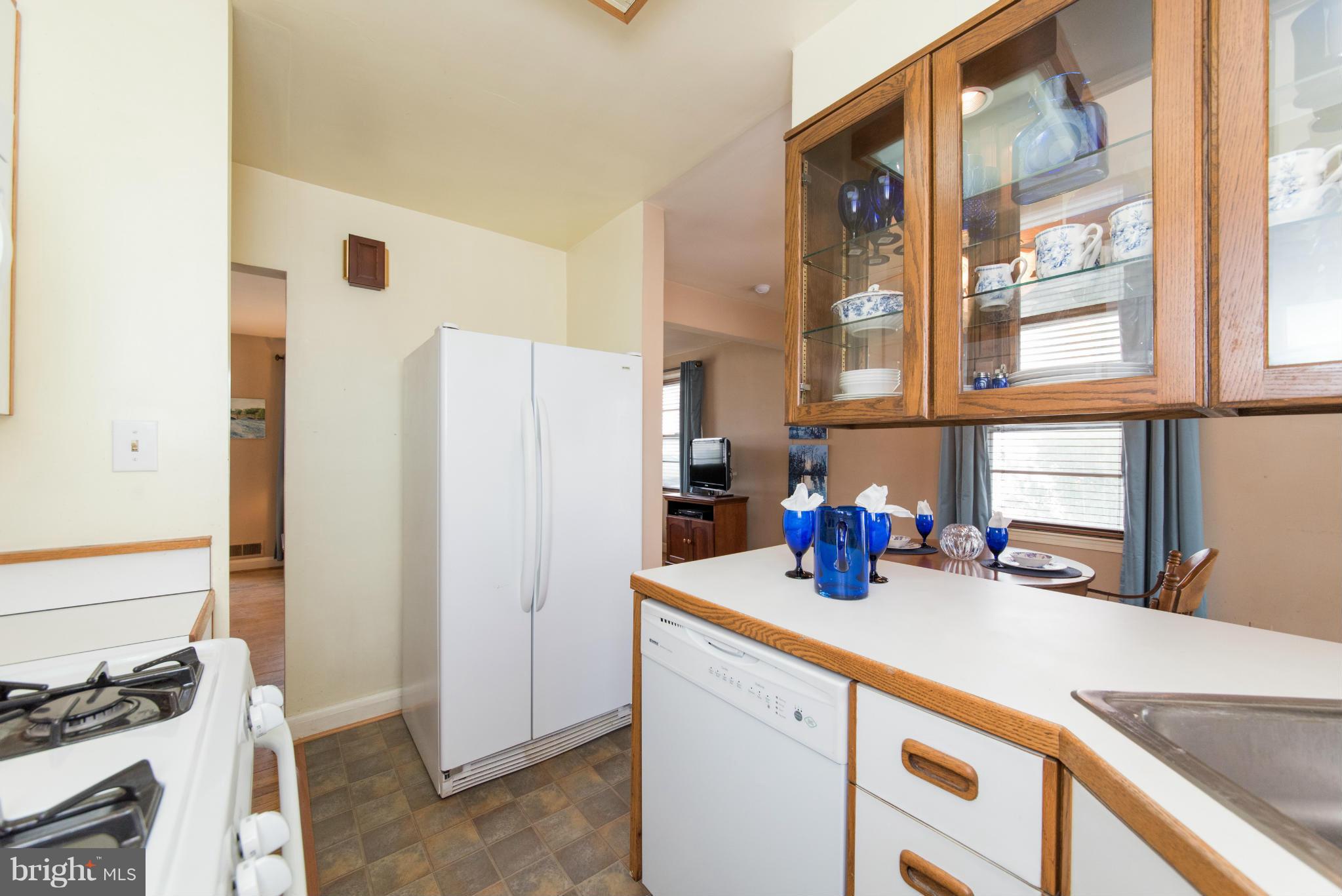 8101 Conduit Road Baltimore, MD 21234 - Photo 11 of 30 Kitchen