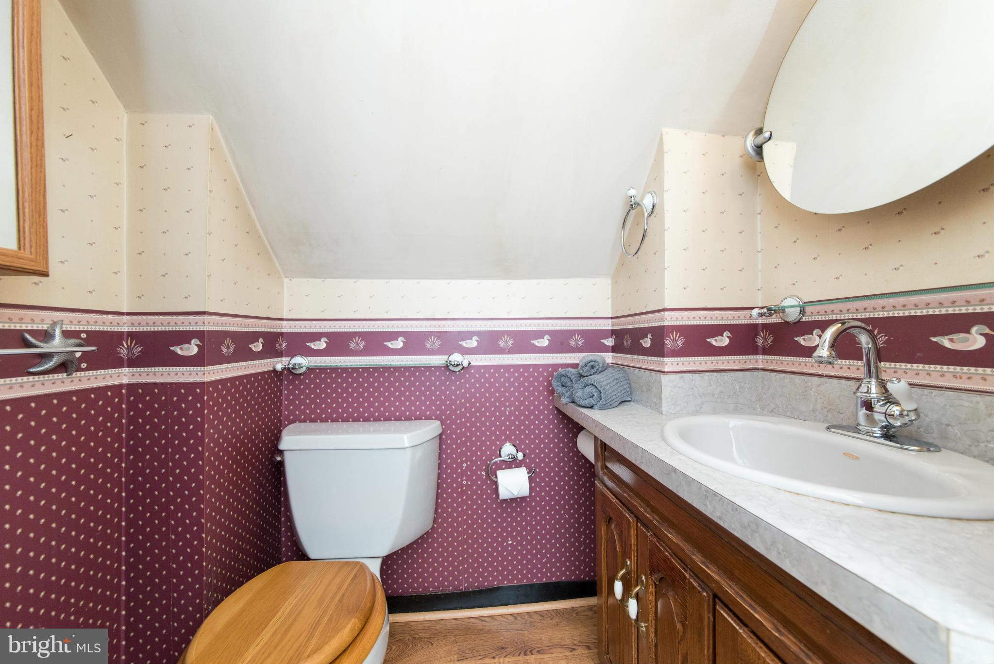 8101 Conduit Road Baltimore, MD 21234 - Photo 20 of 30 Bath