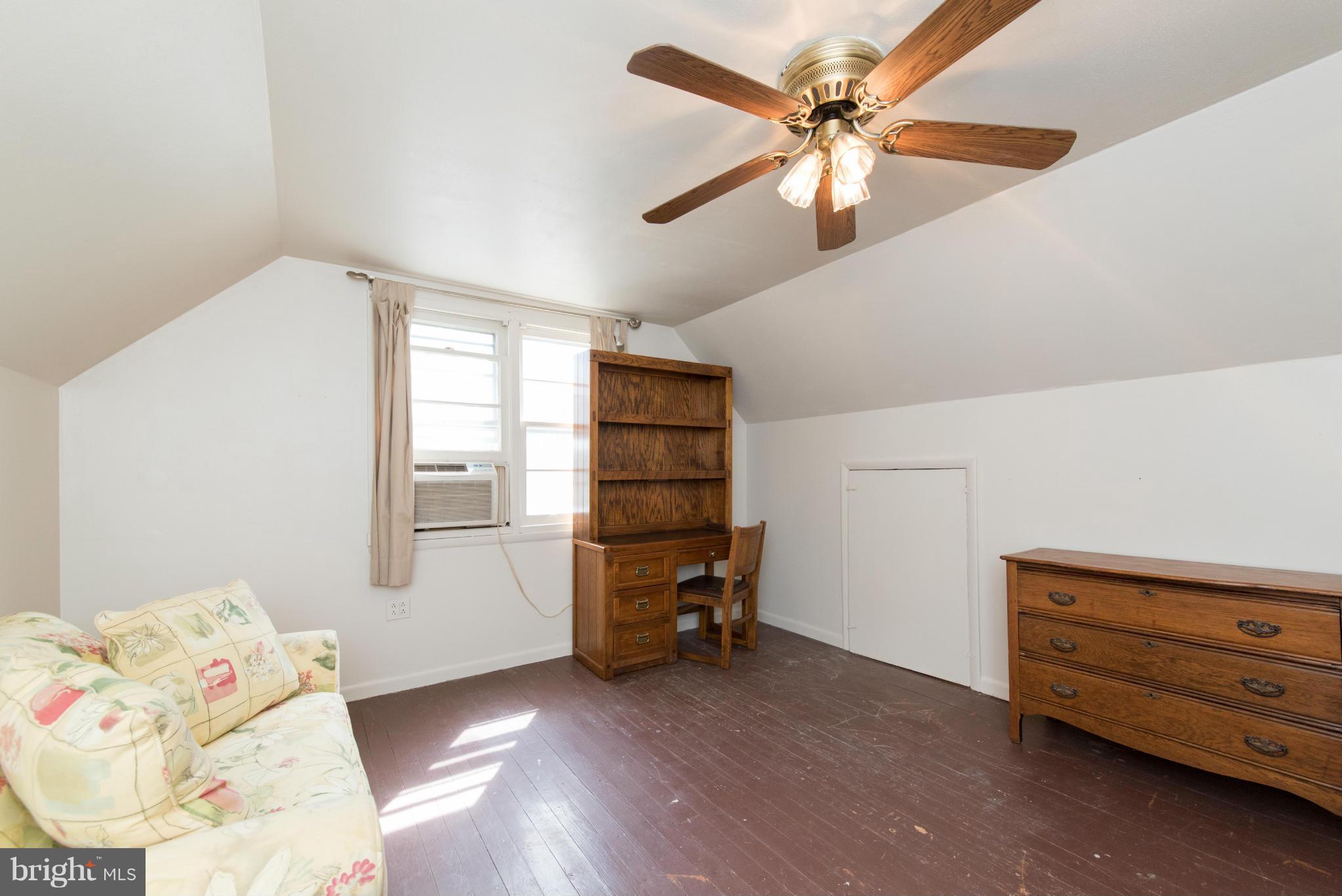 8101 Conduit Road Baltimore, MD 21234 - Photo 21 of 30 Bedroom