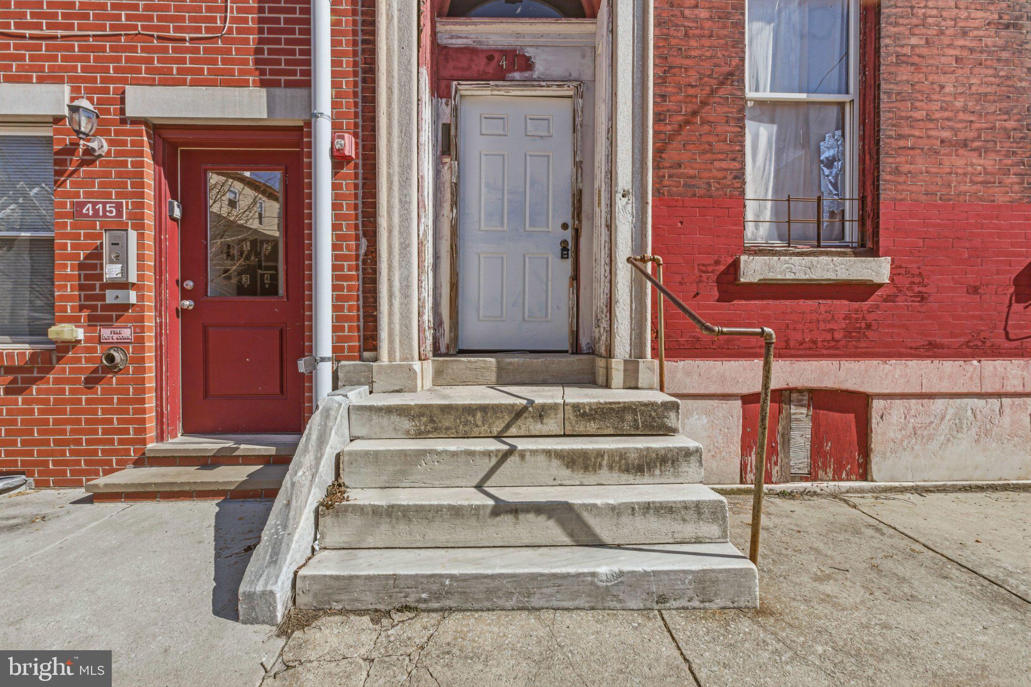 413 North 41st Street, Unit B Philadelphia, PA 19104 - Photo 3 of 17 Charming entrance with vintage appeal.
