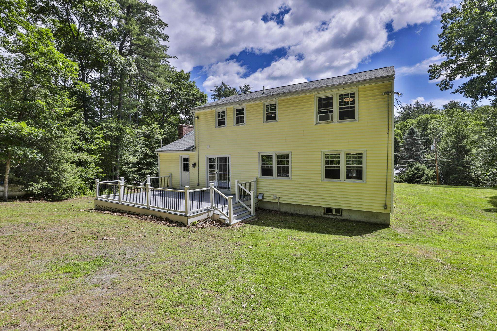 15 Castle Hill Road Pelham, NH 03076 - Photo 7 of 47