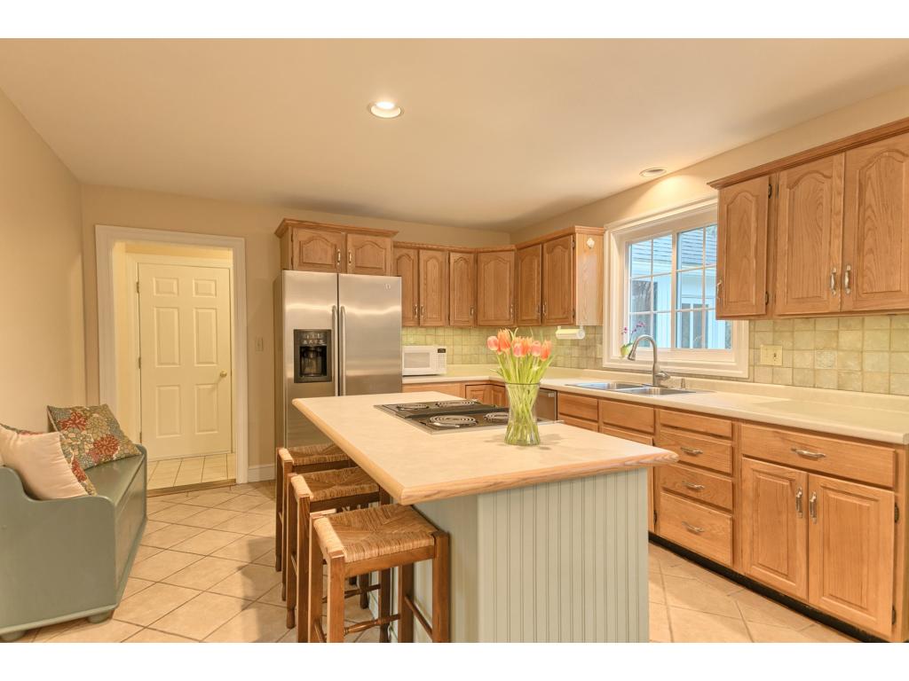 6 Squirrel Run Road Plaistow, NH 03865 - Photo 5 of 30 Gallery Image 5