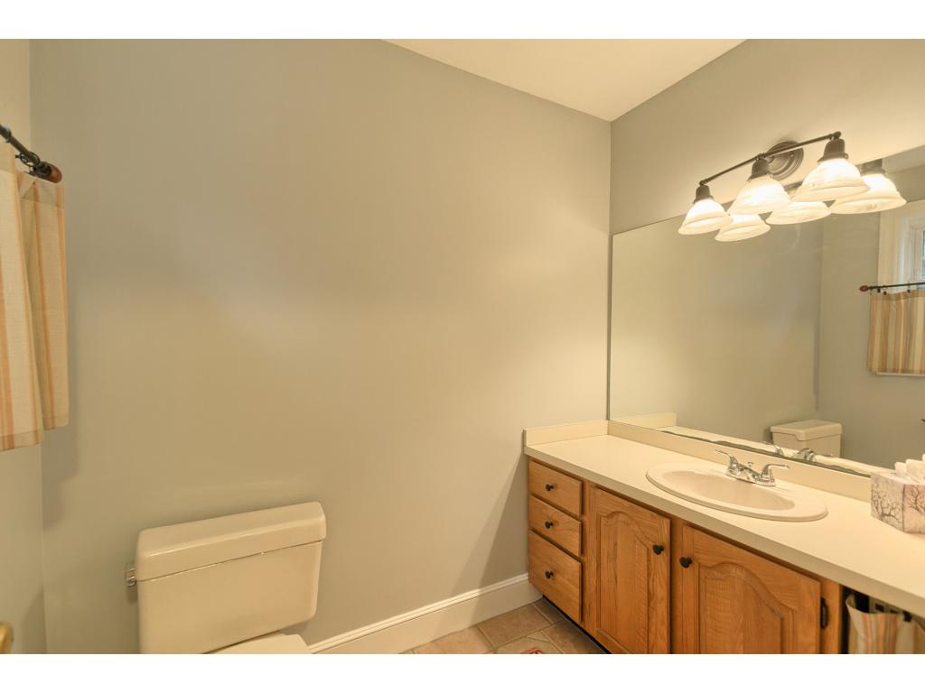 6 Squirrel Run Road Plaistow, NH 03865 - Photo 8 of 30 Gallery Image 8