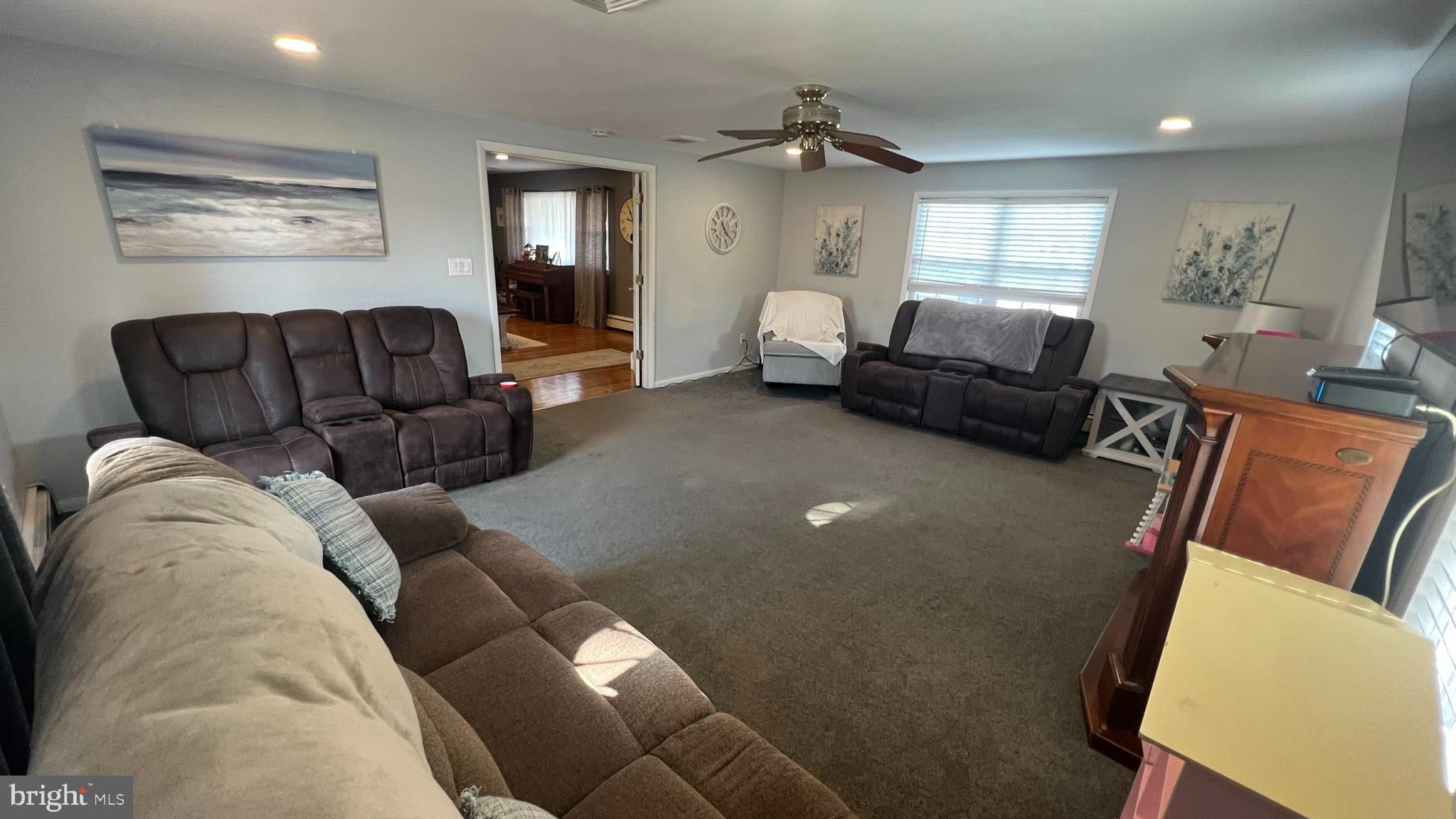 54 Winding Way Road Stratford, NJ 08084 - Photo 8 of 38