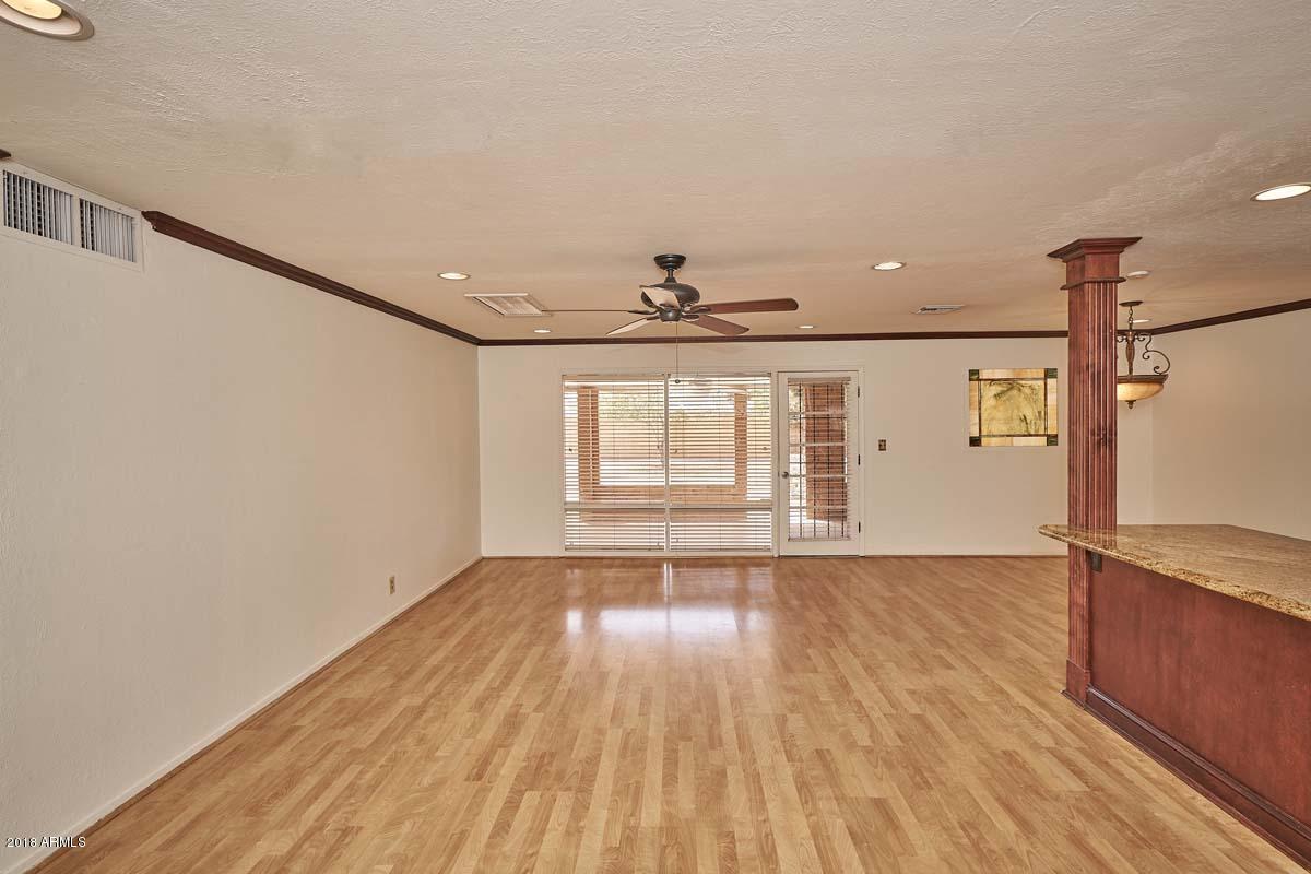 3113 East Cheery Lynn Road Phoenix, AZ 85016 - Photo 10 of 42 Great Room