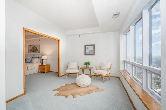 $475,000 | 168 6th Street East, Unit 4302, St. Paul, MN 55101